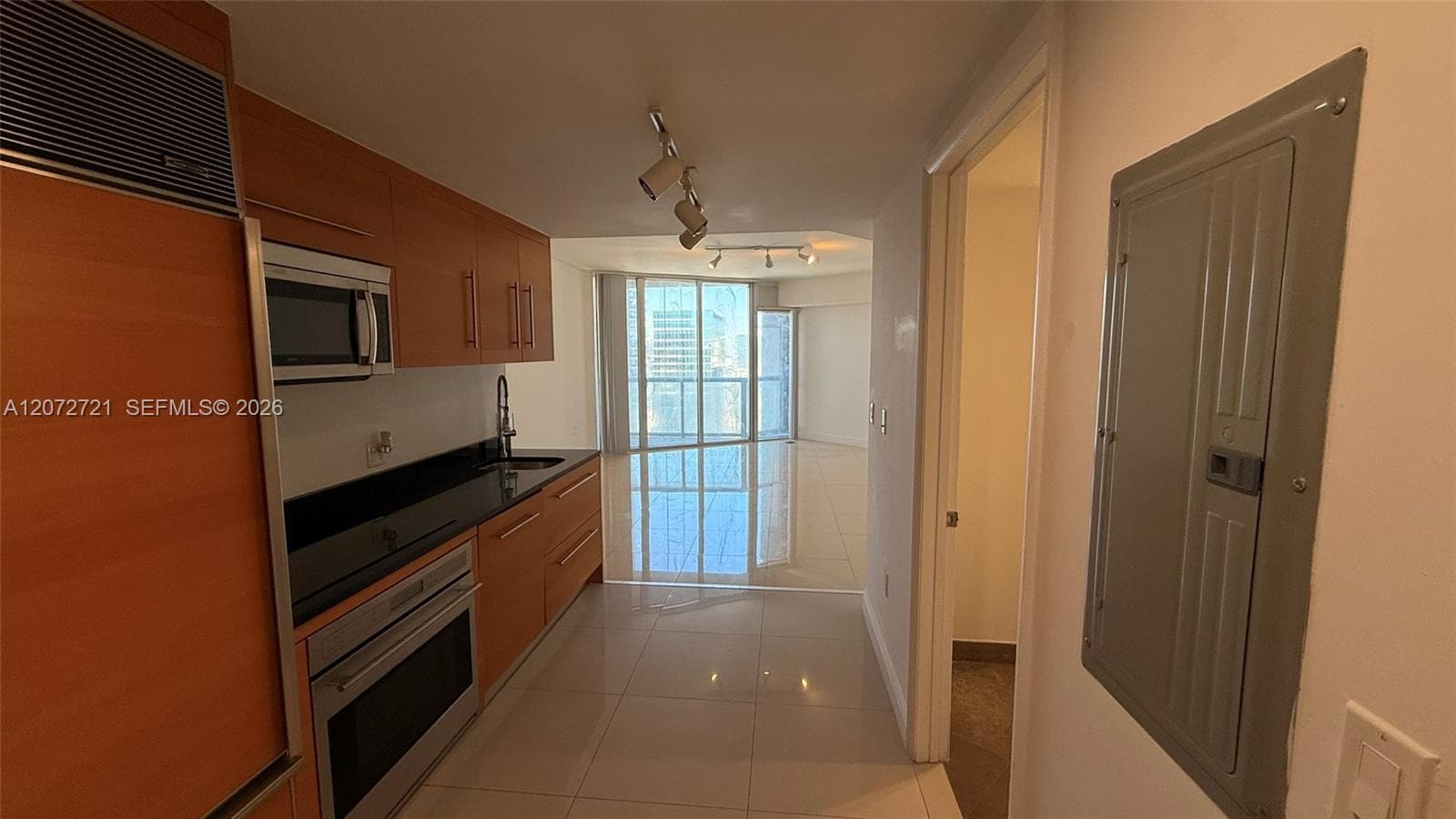 475 Brickell Ave # 4408, Miami, FL 33131 photo 4