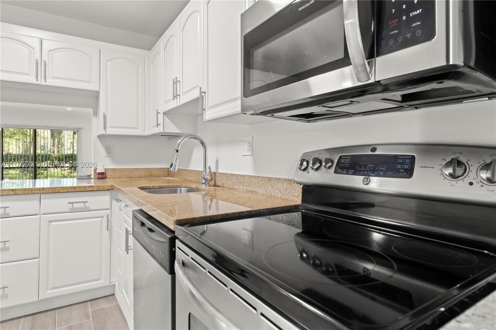 7925 Fairview Dr # 105, Tamarac, FL 33321 photo 5
