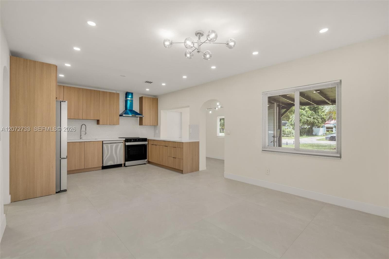 1514 NE 176th St, North Miami Beach, FL 33162 photo 3