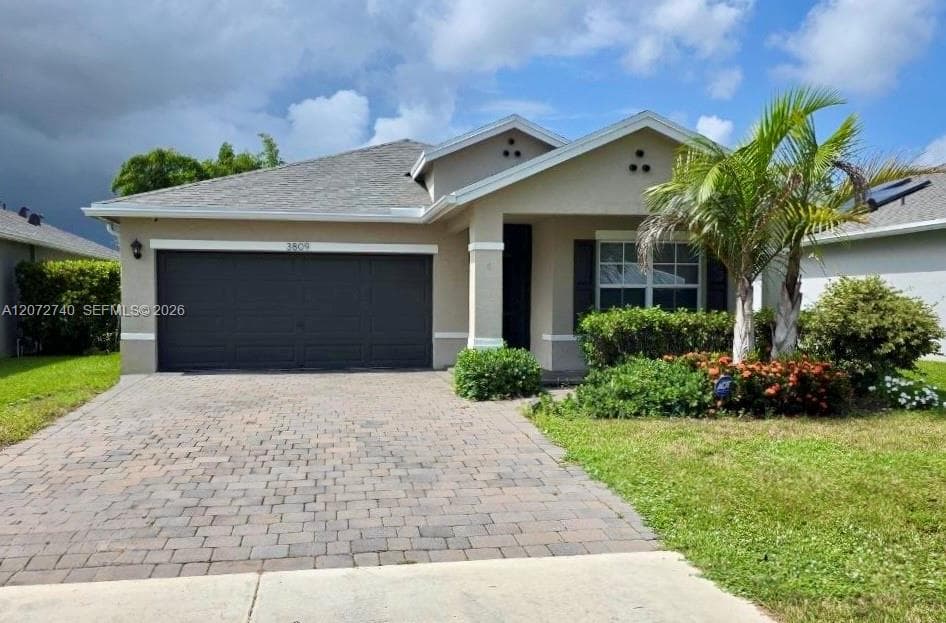 3809 SE Lee St, Stuart, FL 34997