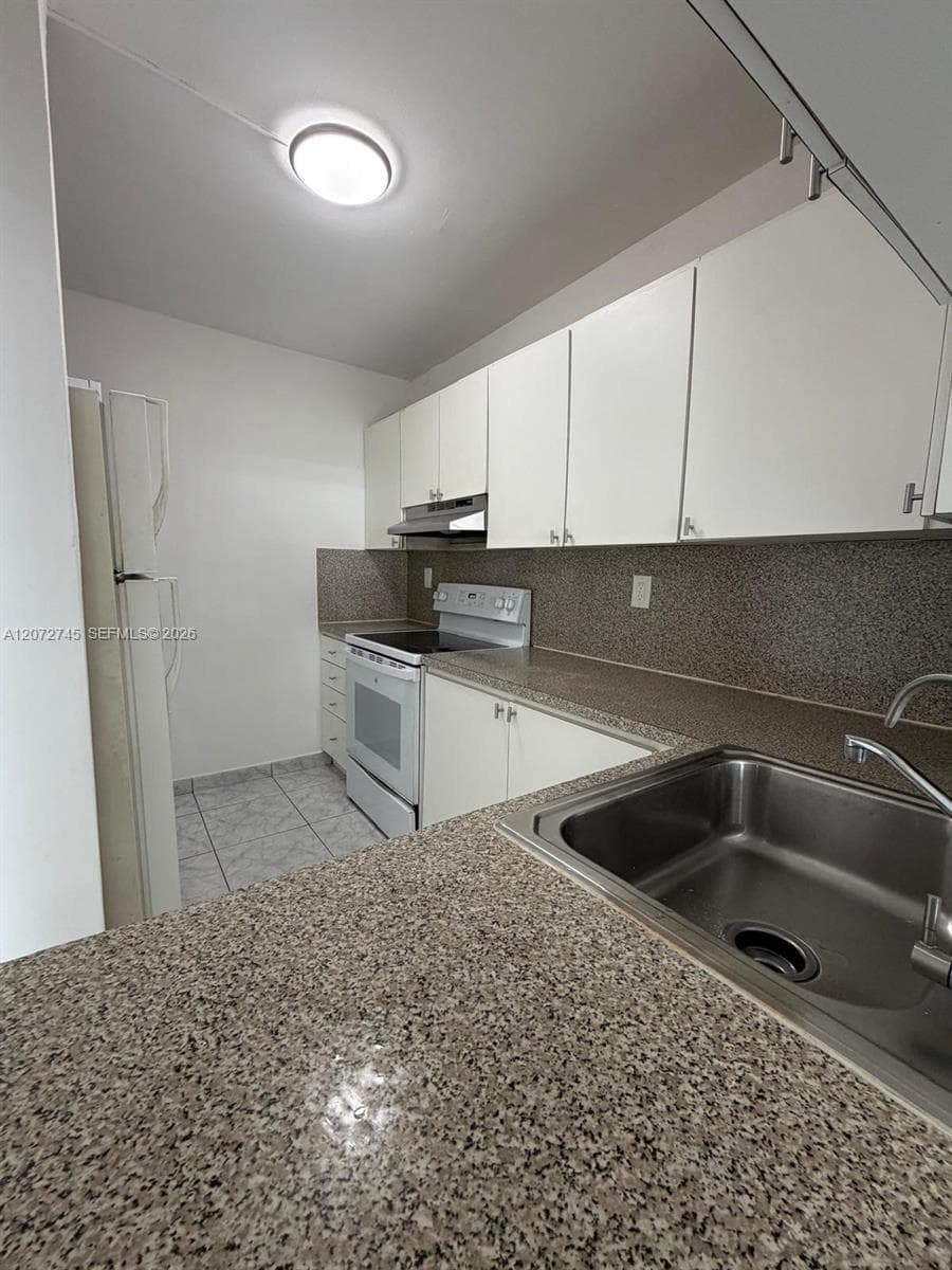 1290 NE 119th St # 2A, Miami, FL 33161 photo 4