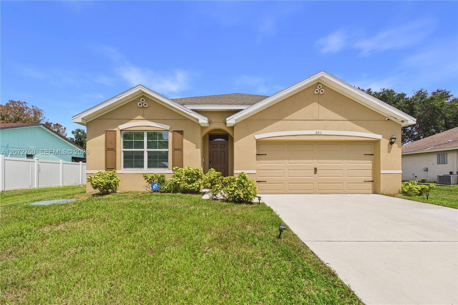 301 SE Volkerts Ter, Port St. Lucie, FL 34983