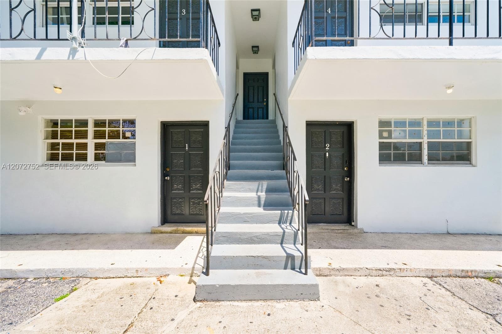 219 NW 10th Ave # APT #4, Miami, FL 33128
