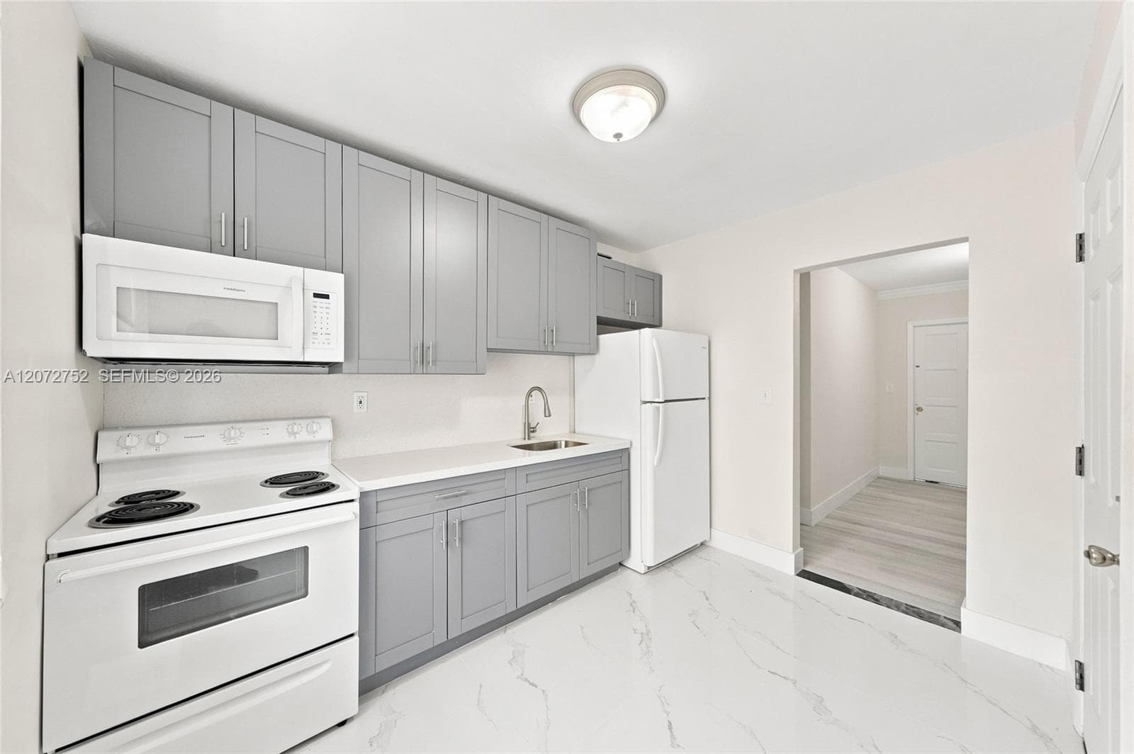219 NW 10th Ave # APT #4, Miami, FL 33128 photo 5