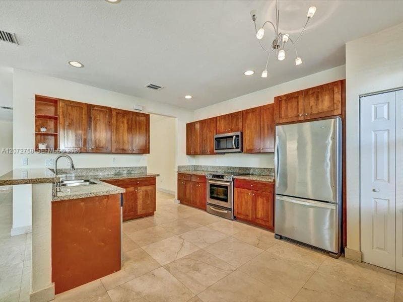 7490 NW 115th Ct, Doral, FL 33178 photo 4