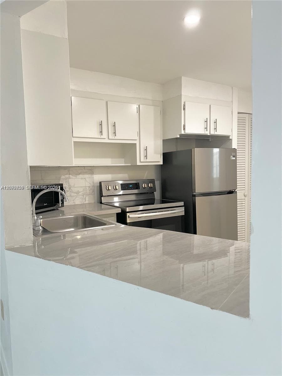 1710 NE 191st St # 307-3, Miami, FL 33179 photo 3