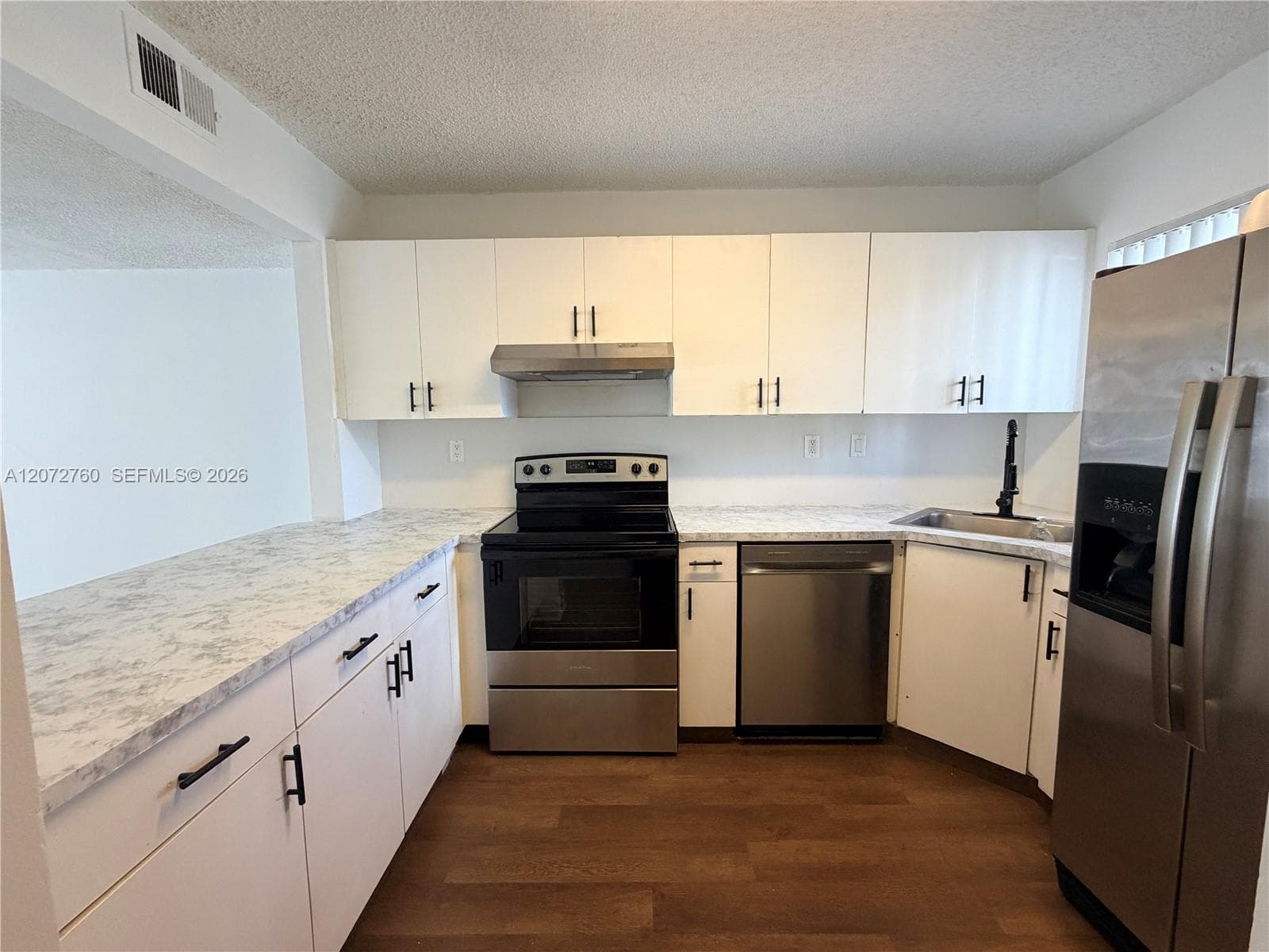 2710 W 76th St # 206, Hialeah, FL 33016 photo 5