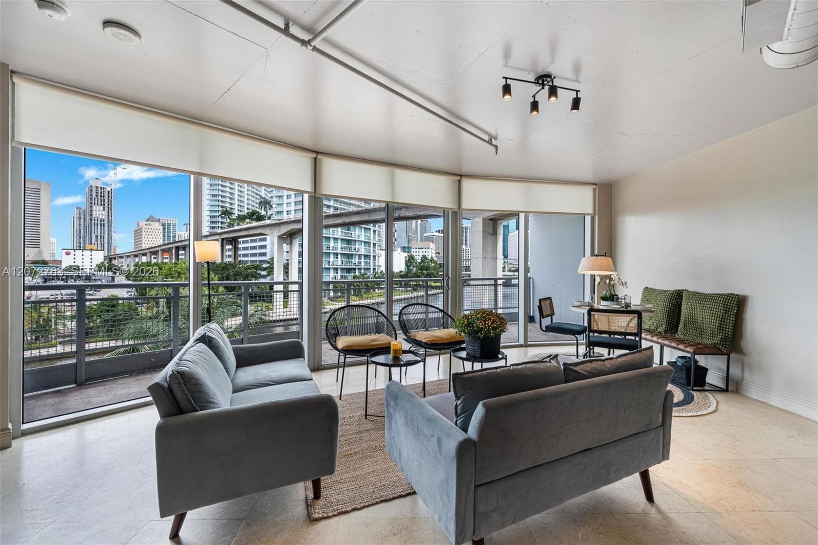 690 SW 1st Ct # 501, Miami, FL 33130 photo 5