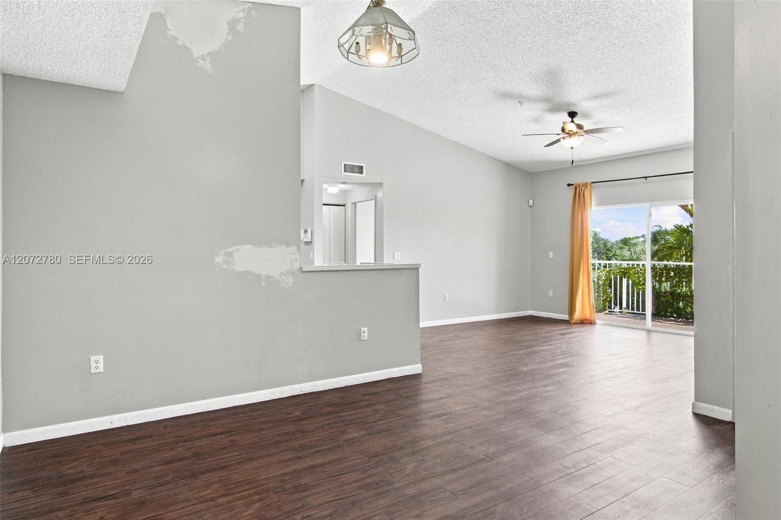 6976 SW 39th St # G304, Davie, FL 33314 photo 2