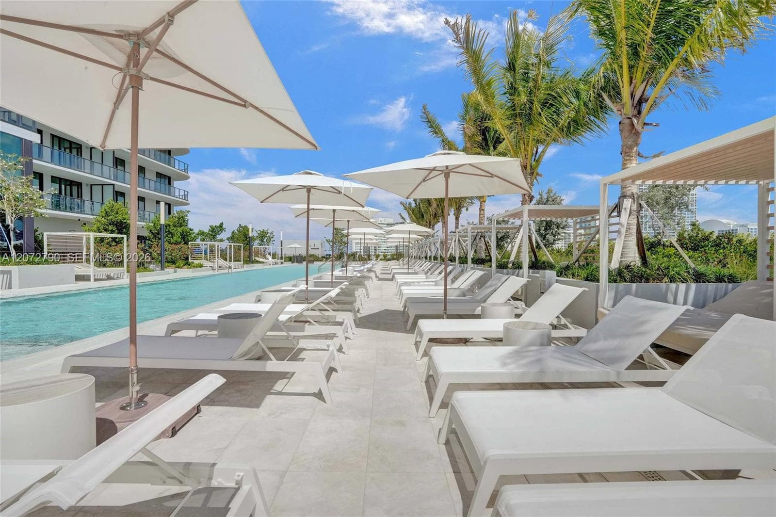 580 72nd St # 1012, Miami Beach, FL 33141
