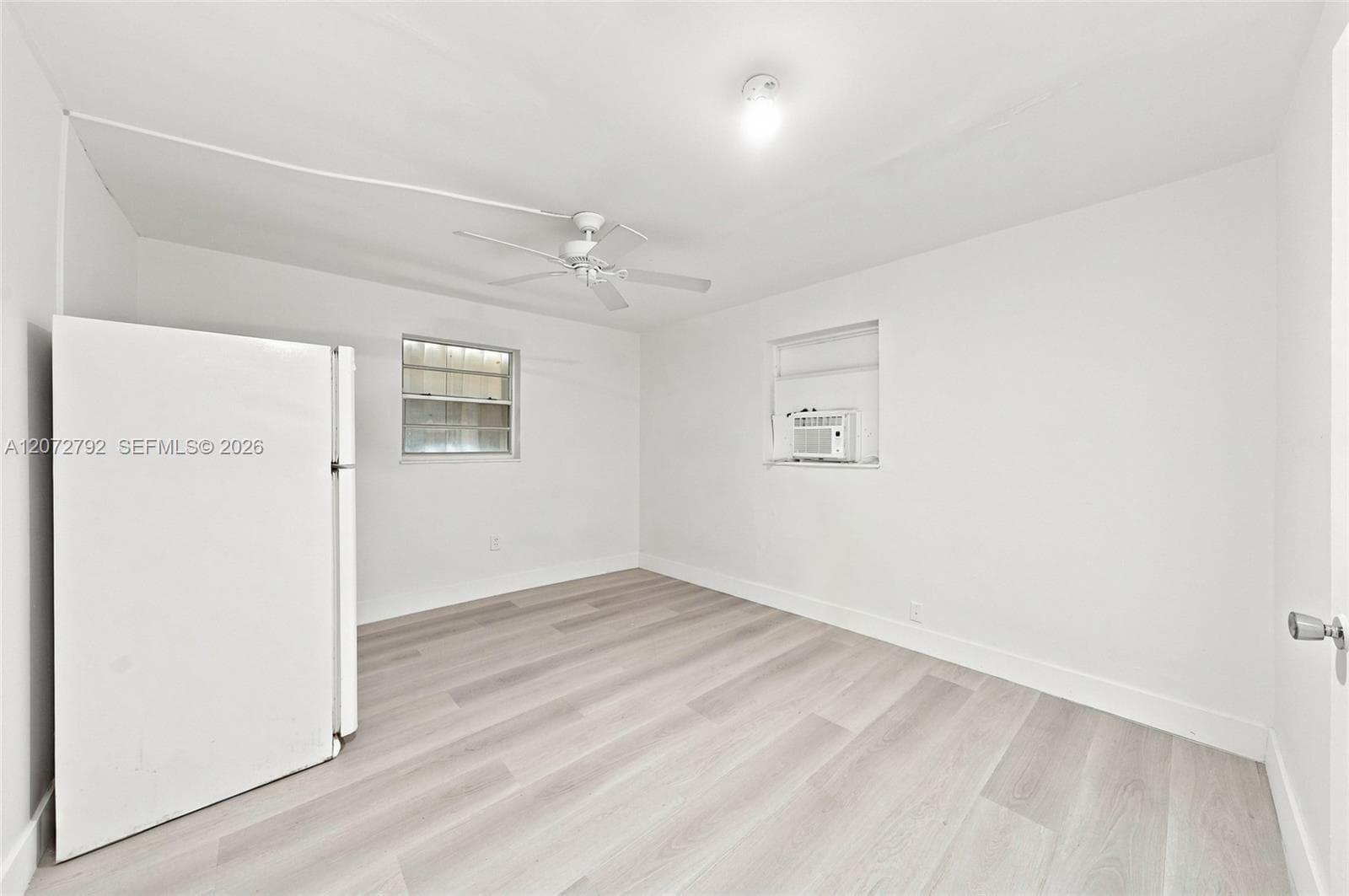 596 NW 109th St # 1, Miami, FL 33168 photo 2