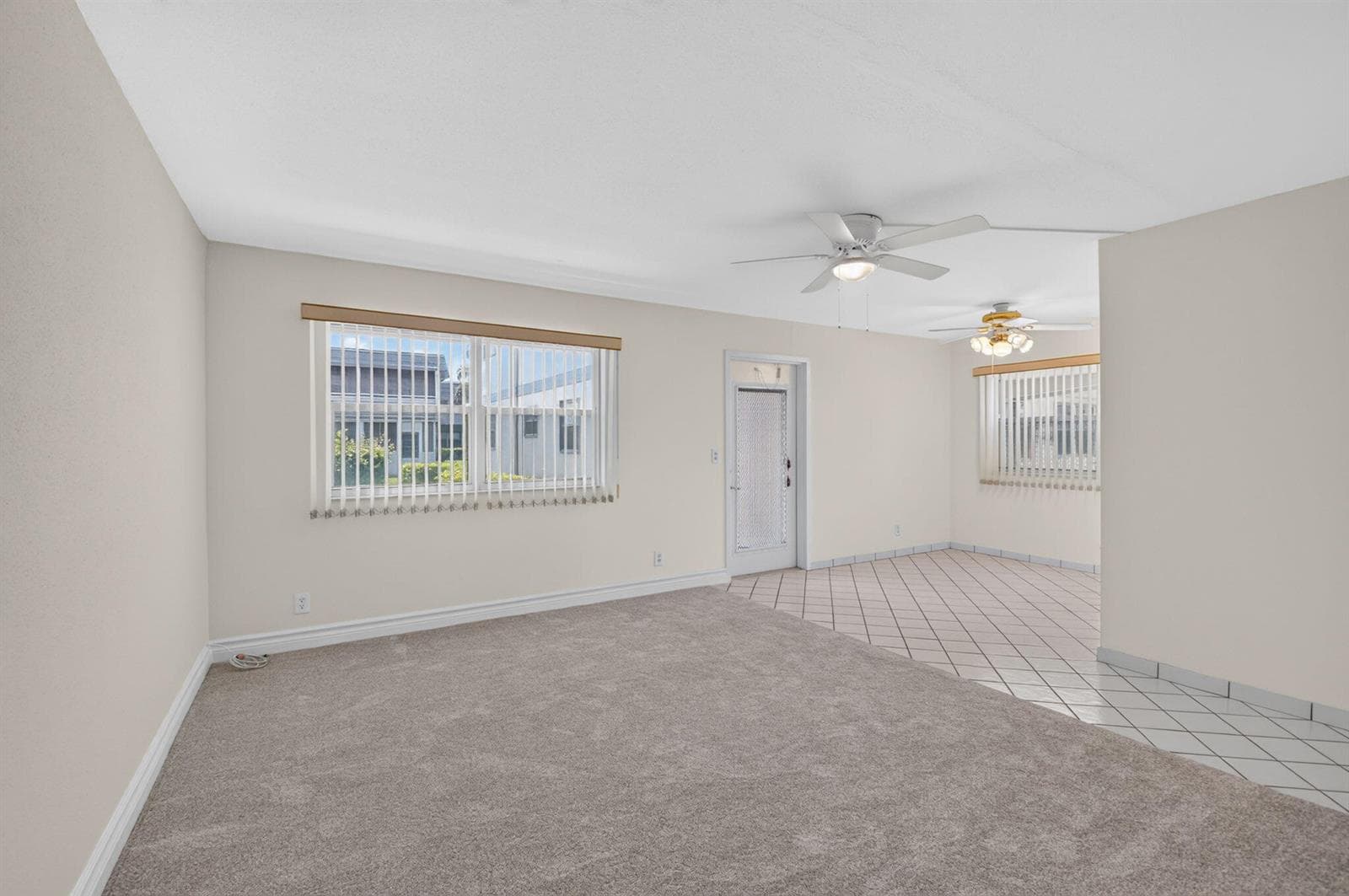 436 BRITTANY J Drive # 436, Delray Beach, FL 33446 photo 2