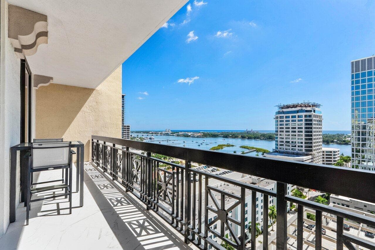 801 S OLIVE Avenue # 1508, West Palm Beach, FL 33401 photo 2