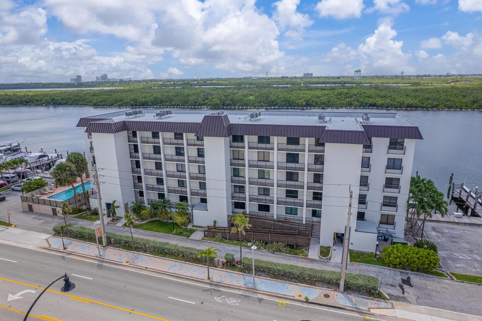 3200 N OCEAN Drive # 104, Hollywood, FL 33019