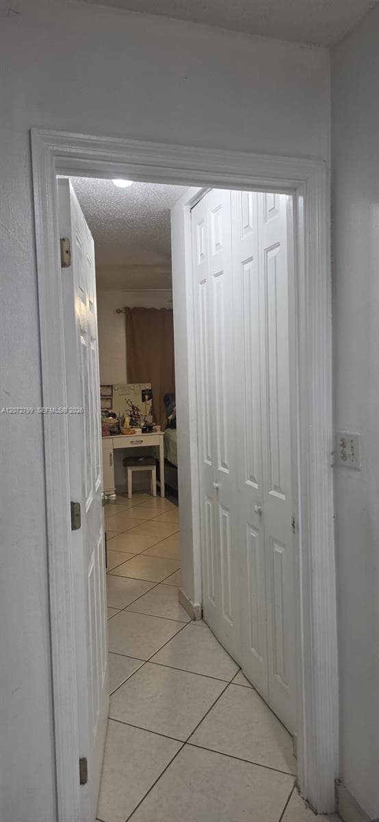 4118 N Circle Dr, Hollywood, FL 33021 photo 3