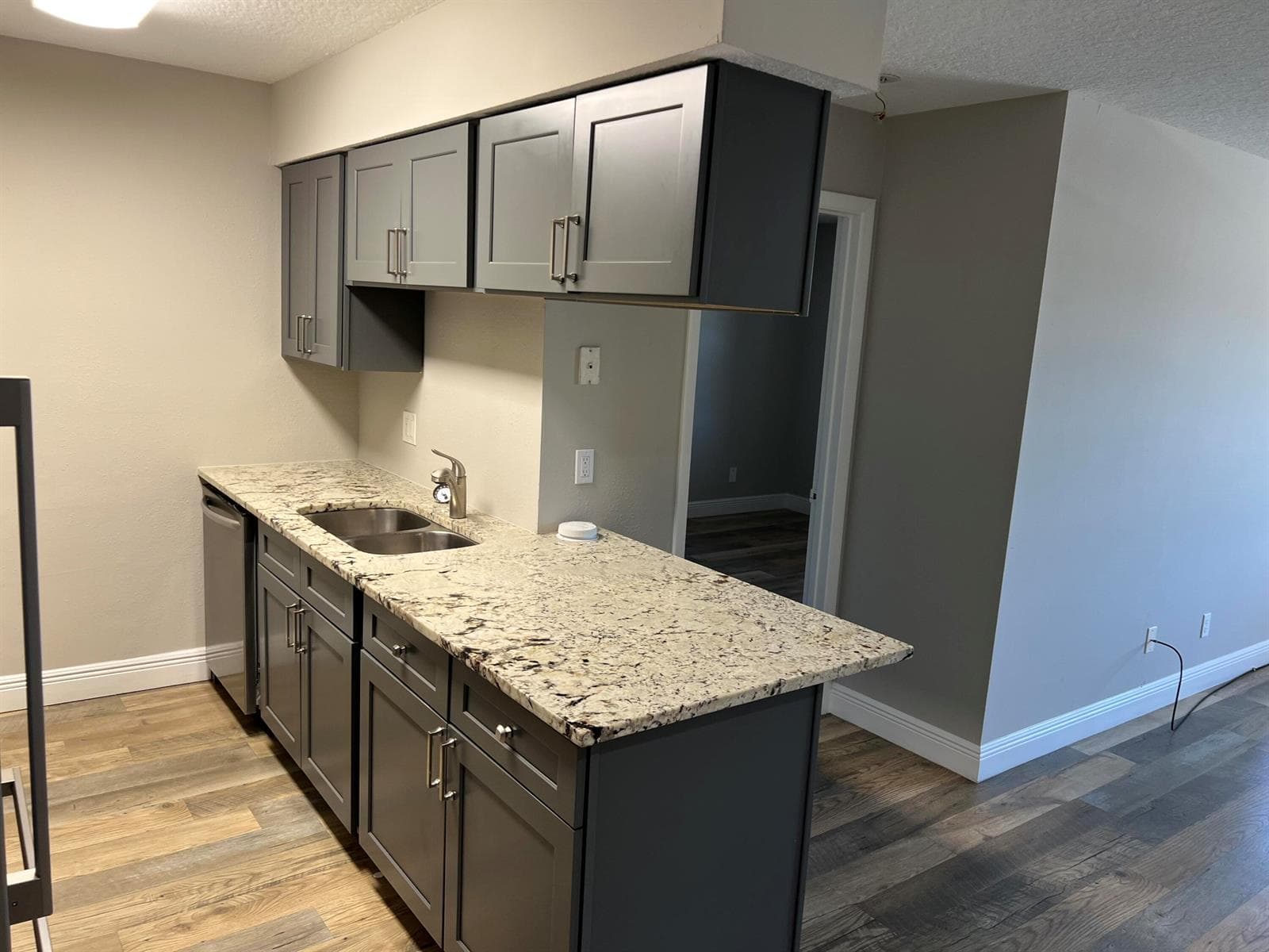 208 Red Cedar Place # 208, Brandon, FL 33510