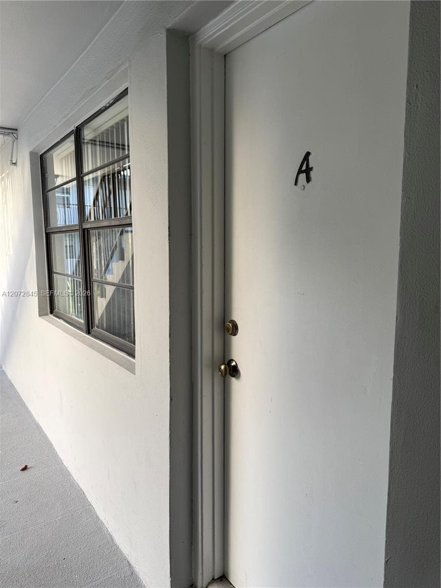 4450 SW 67th Ave # A, Miami, FL 33155 photo 4