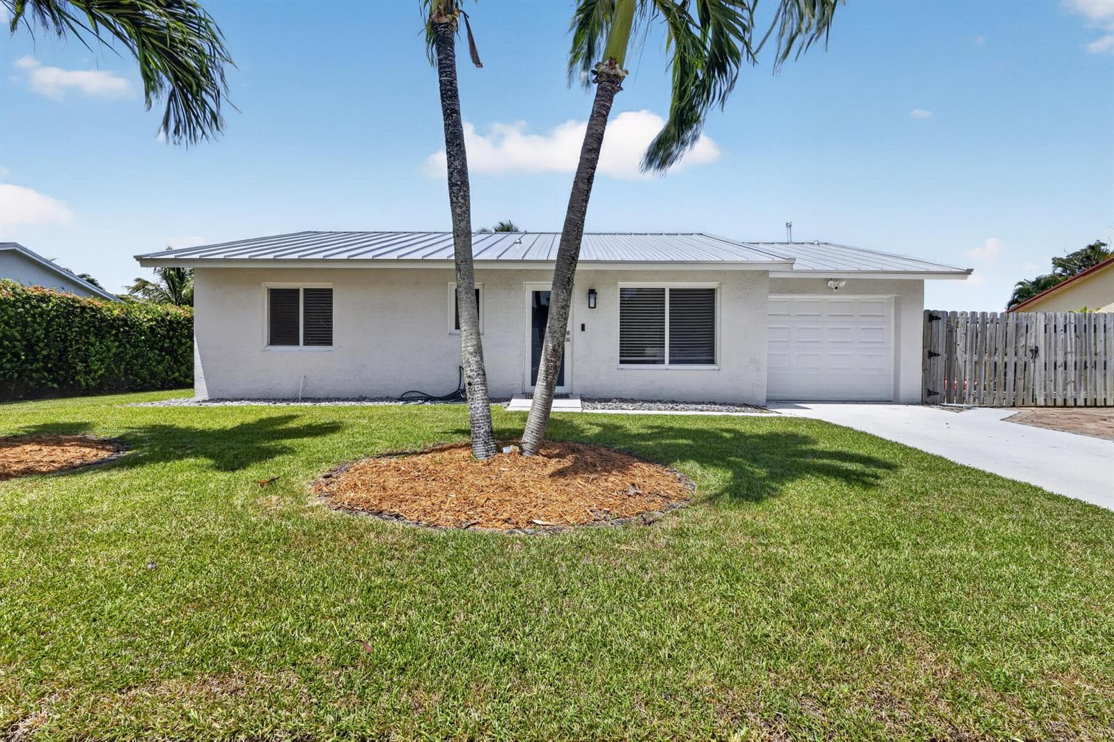 4573 Carthage Circle, Lake Worth, FL 33463 photo 2