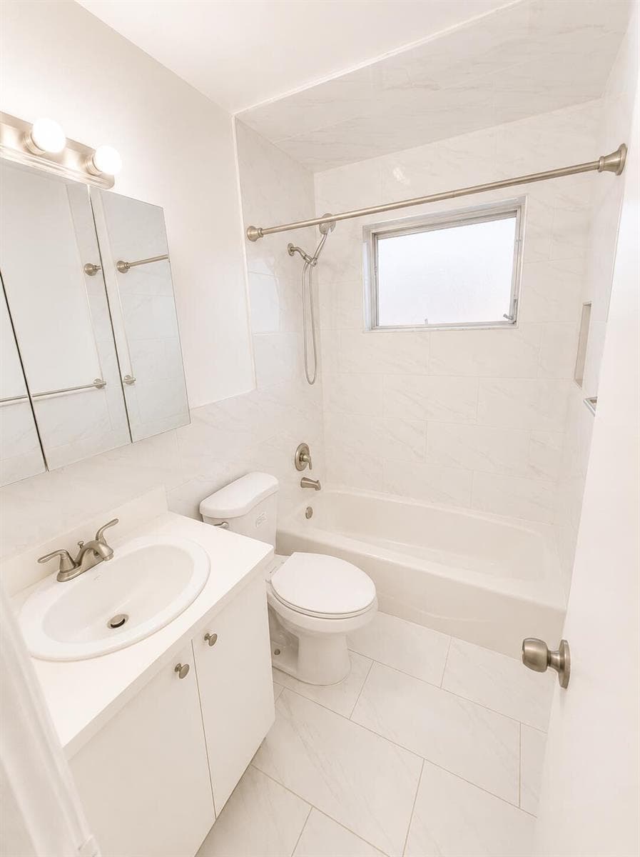 3614 Taylor Street, Hollywood, FL 33021 photo 4