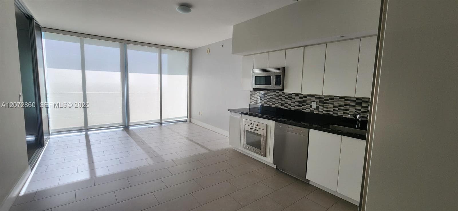 92 SW 3rd St # 4308, Miami, FL 33130 photo 3