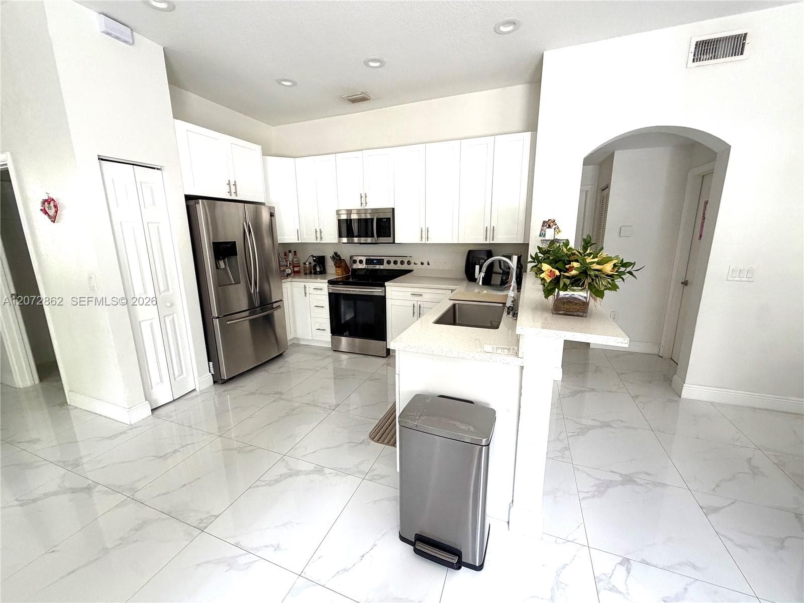 16747 NW 10th St, Pembroke Pines, FL 33028 photo 3