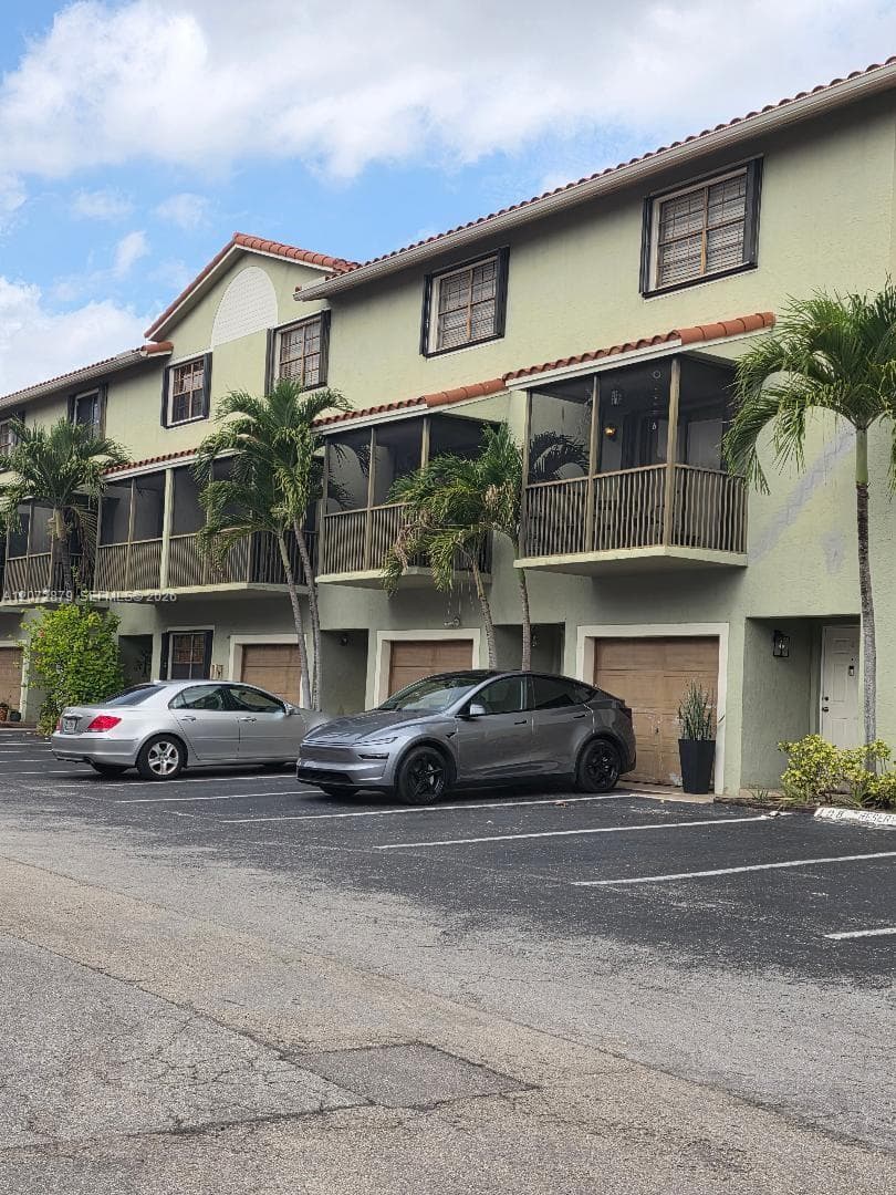 9872 Hammocks Blvd # 105-51, Miami, FL 33196 photo 2