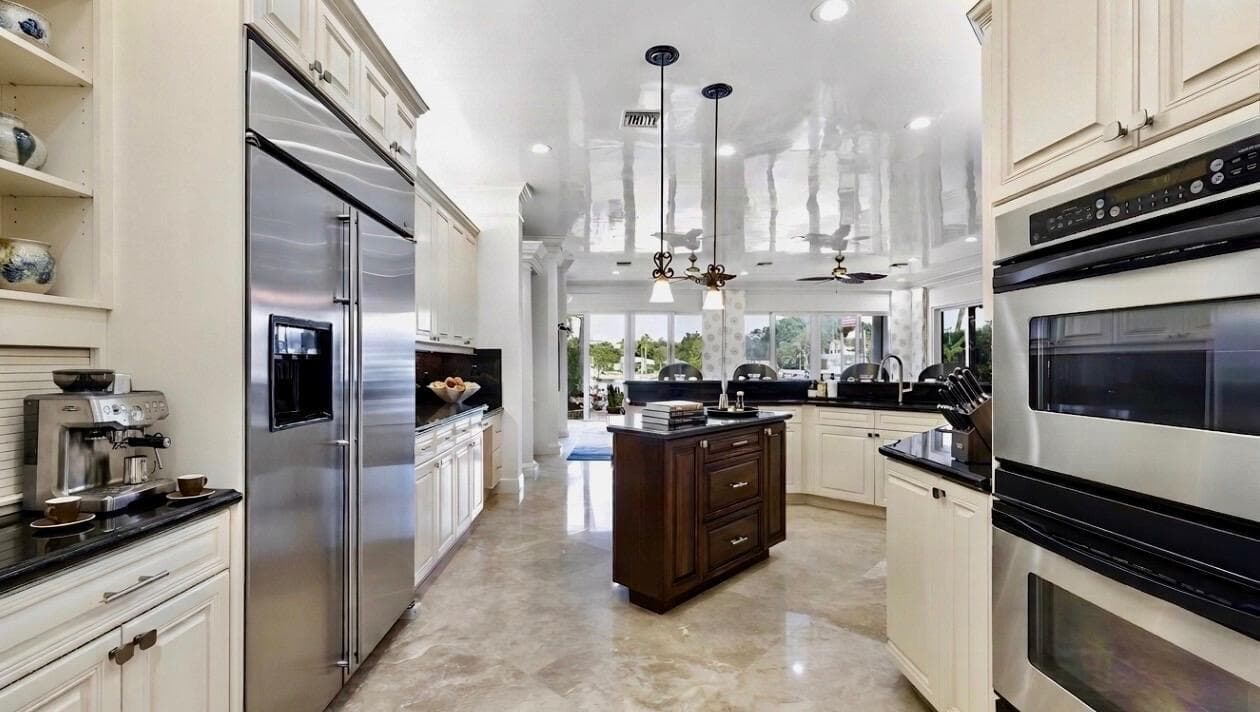 712 SANDY POINT Lane, North Palm Beach, FL 33410 photo 3