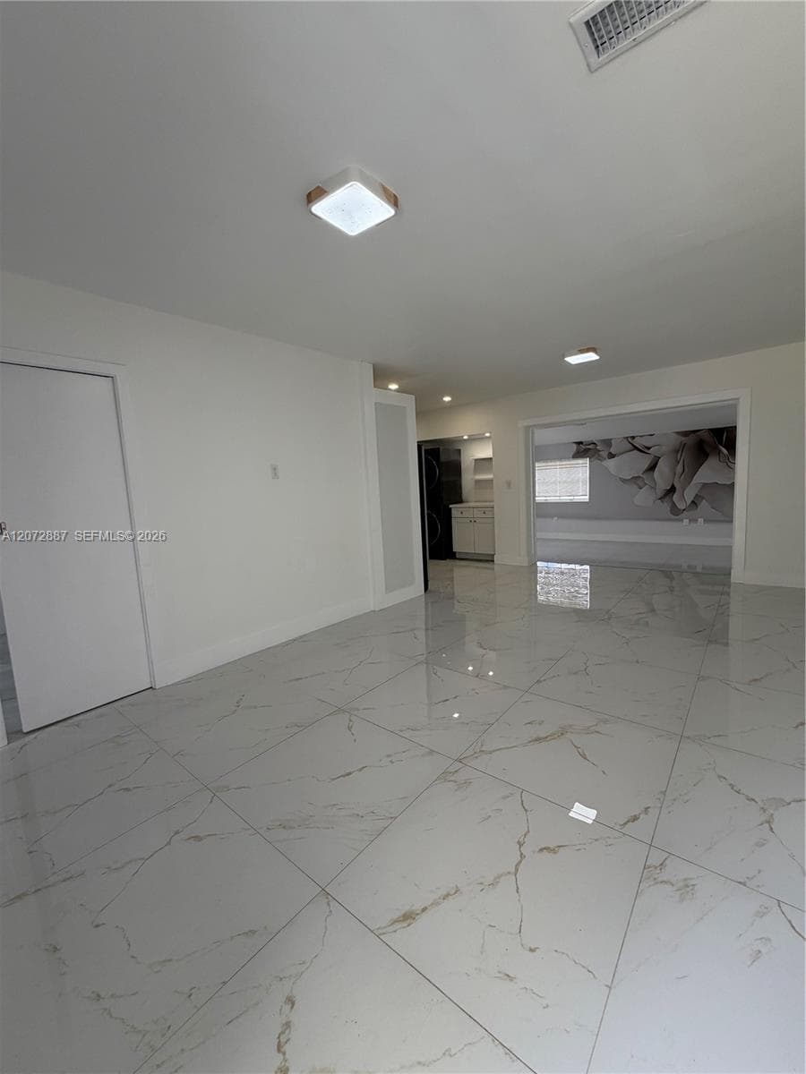6480 W 13th Ave # NA, Hialeah, FL 33012 photo 4
