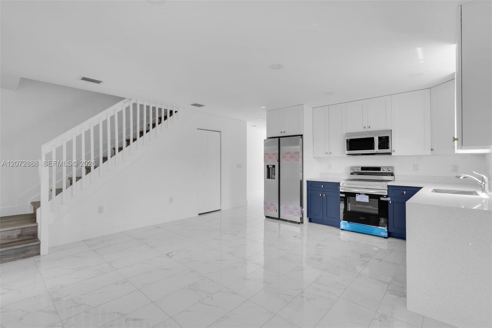 1629 NW 40th st, Miami, FL 33142 photo 4