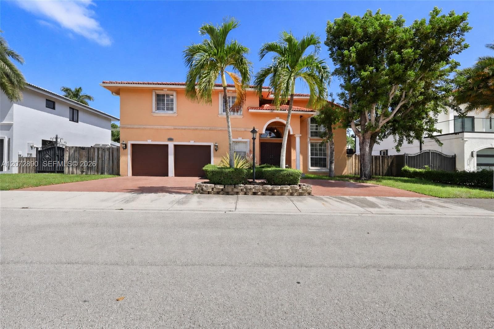 15867 SW 44th St, Miami, FL 33185 photo 4