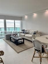 100 Bayview Dr # 2010, Sunny Isles Beach, FL 33160 photo 3