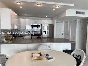100 Bayview Dr # 2010, Sunny Isles Beach, FL 33160 photo 5