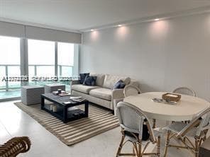 100 Bayview Dr # 2010, Sunny Isles Beach, FL 33160 photo 4
