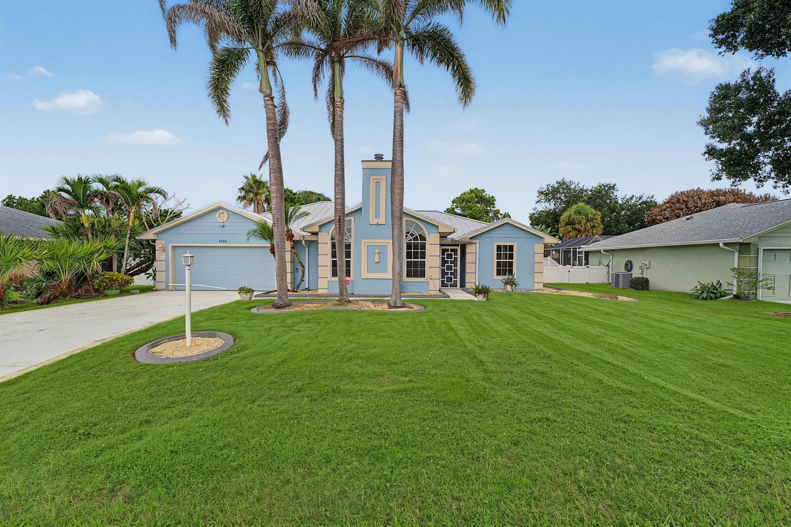 6908 Bronte Circle, Port St. Lucie, FL 34952 photo 4