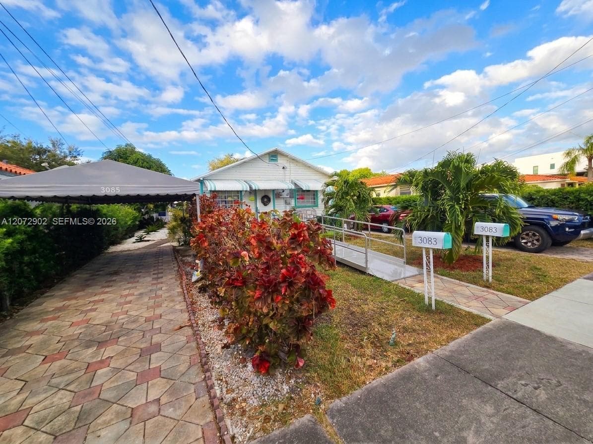 3085 & 3083 SW 17th St, Miami, FL 33145 photo 2