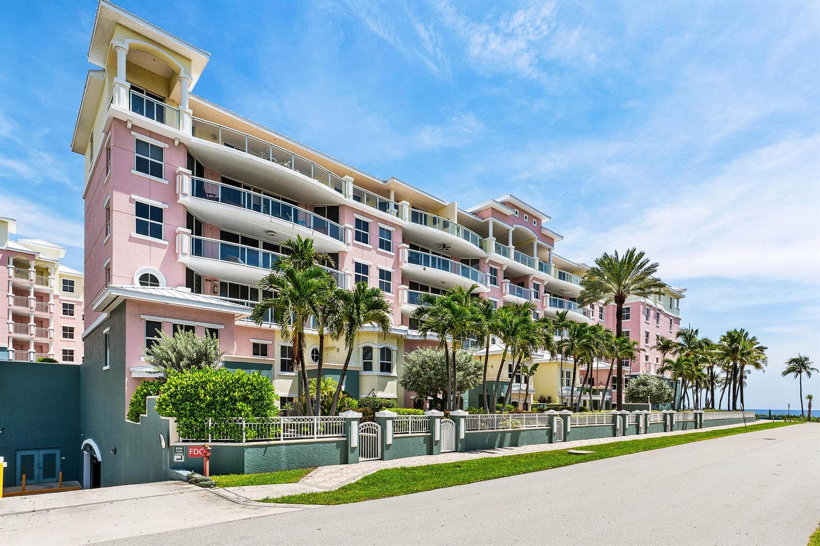 2051 SE 3rd Street # 307, Deerfield Beach, FL 33441 photo 3