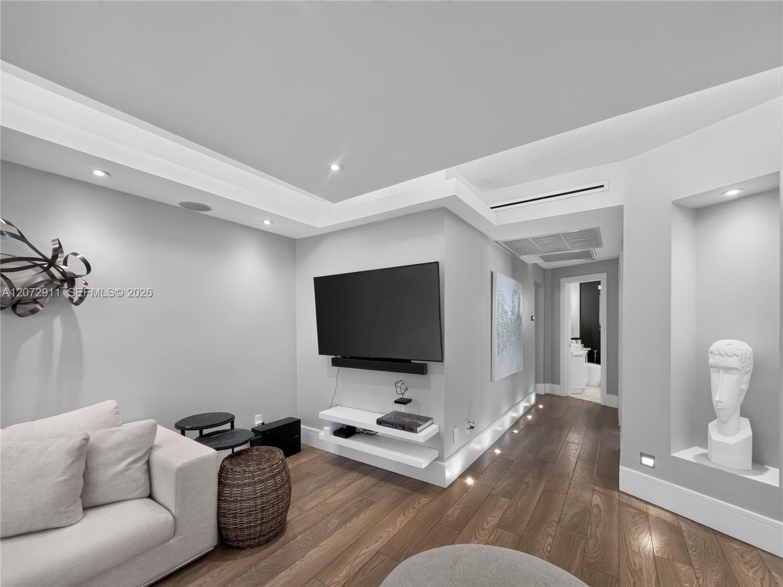 10190 Collins Ave # 204, Bal Harbour, FL 33154 photo 4