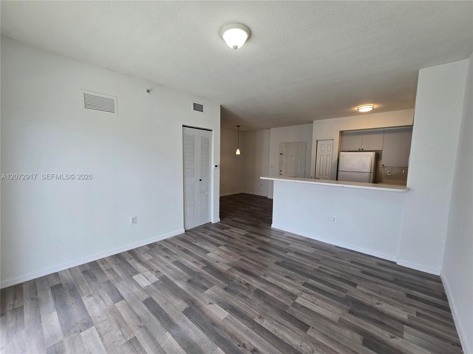 11060 SW 196th St # 413, Cutler Bay, FL 33157 photo 4