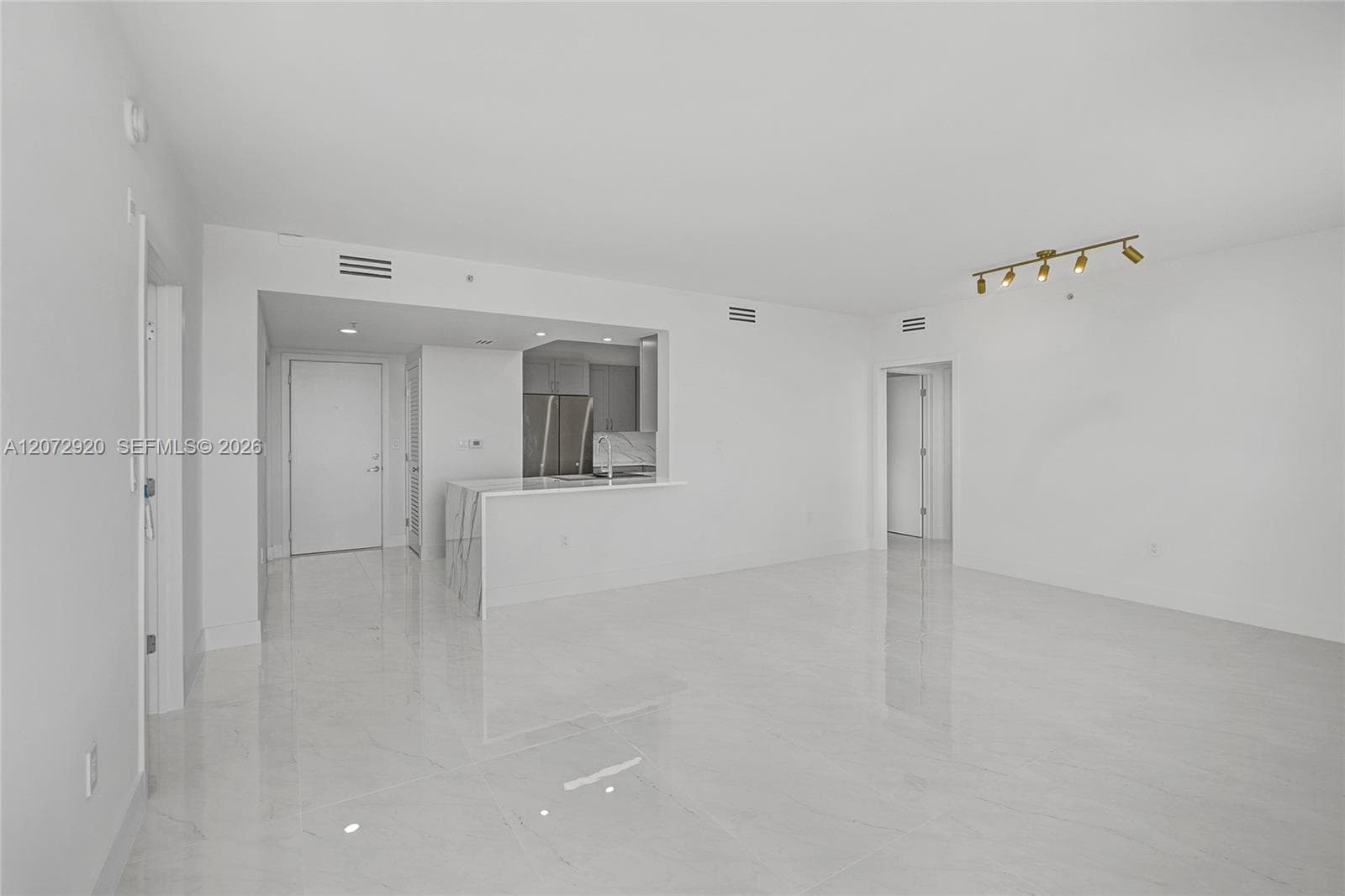 2775 NE 187th St # 514, Aventura, FL 33180 photo 5