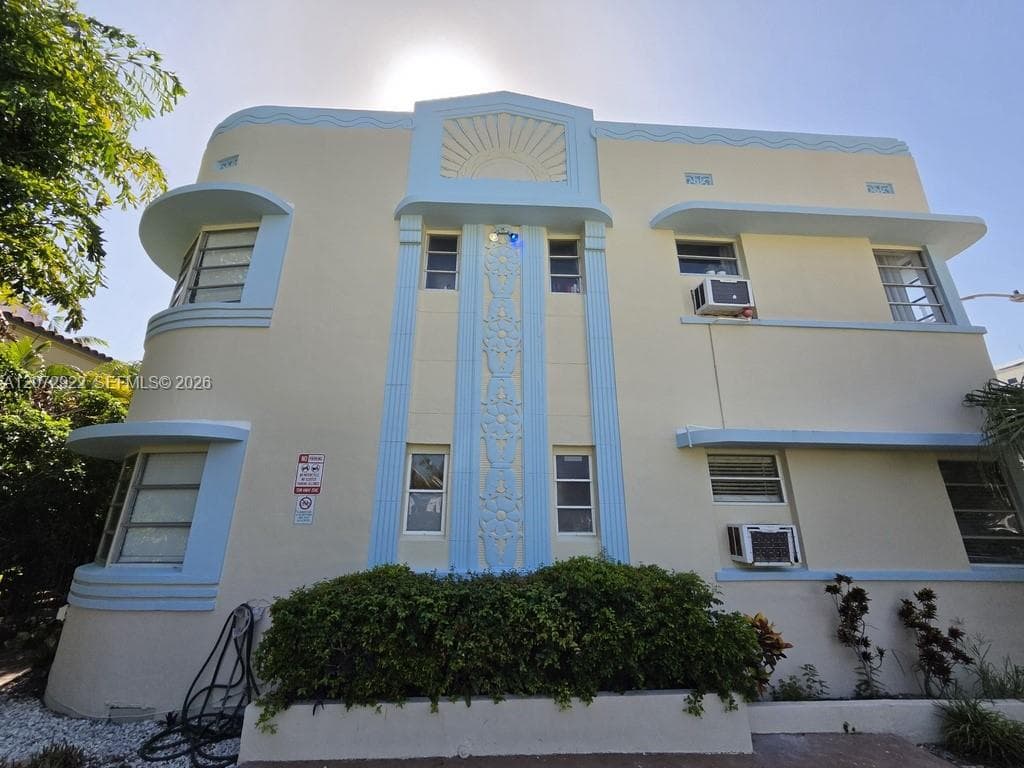 850 Jefferson Ave # 12A, Miami Beach, FL 33139 photo 2