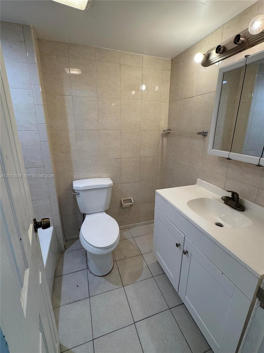 4530 NW 79th Ave # 2D, Doral, FL 33166 photo 3