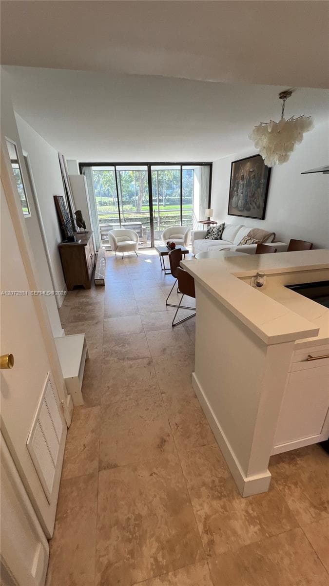 20500 W Country Club Dr # 117, Aventura, FL 33180 photo 2