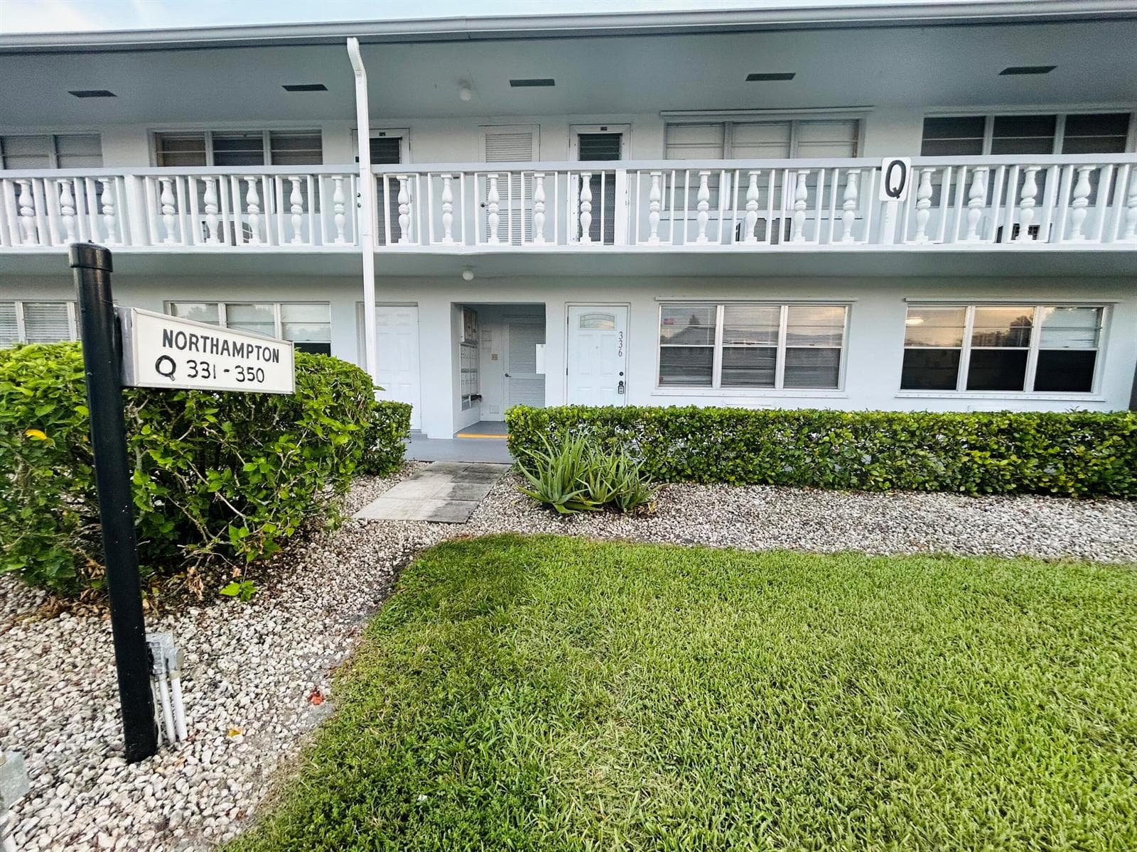 348 NORTHAMPTON Q, West Palm Beach, FL 33417 photo 2