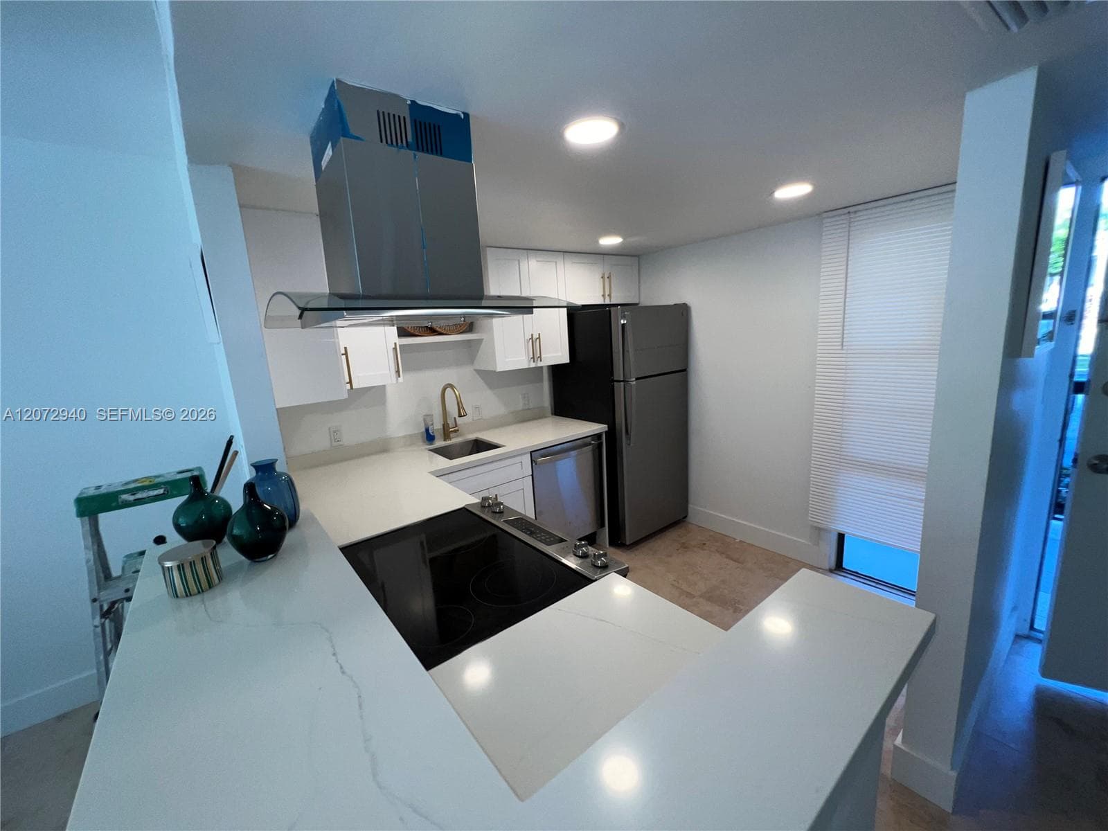 20500 W Country Club Dr # 117, Aventura, FL 33180 photo 2