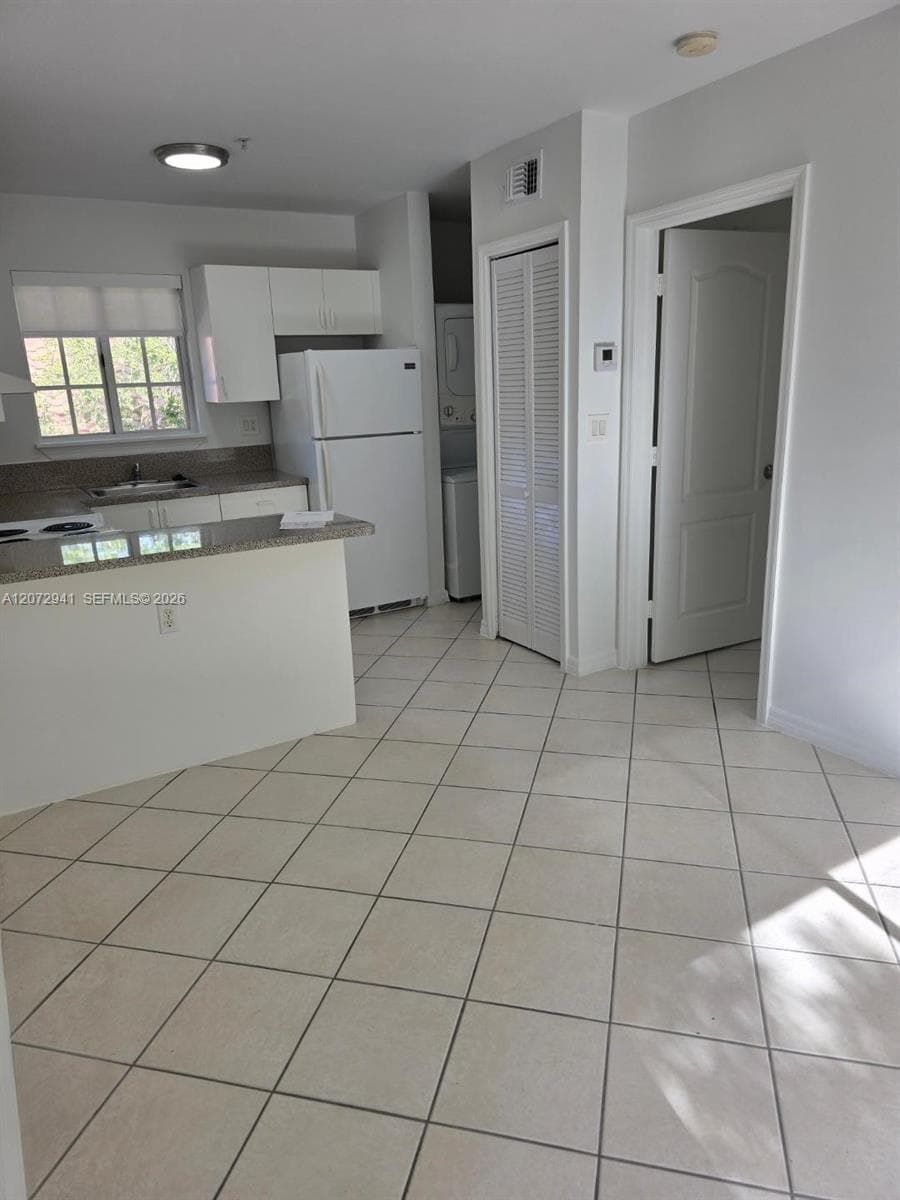3090 BIRD AV # 303, Coconut Grove, FL 33133