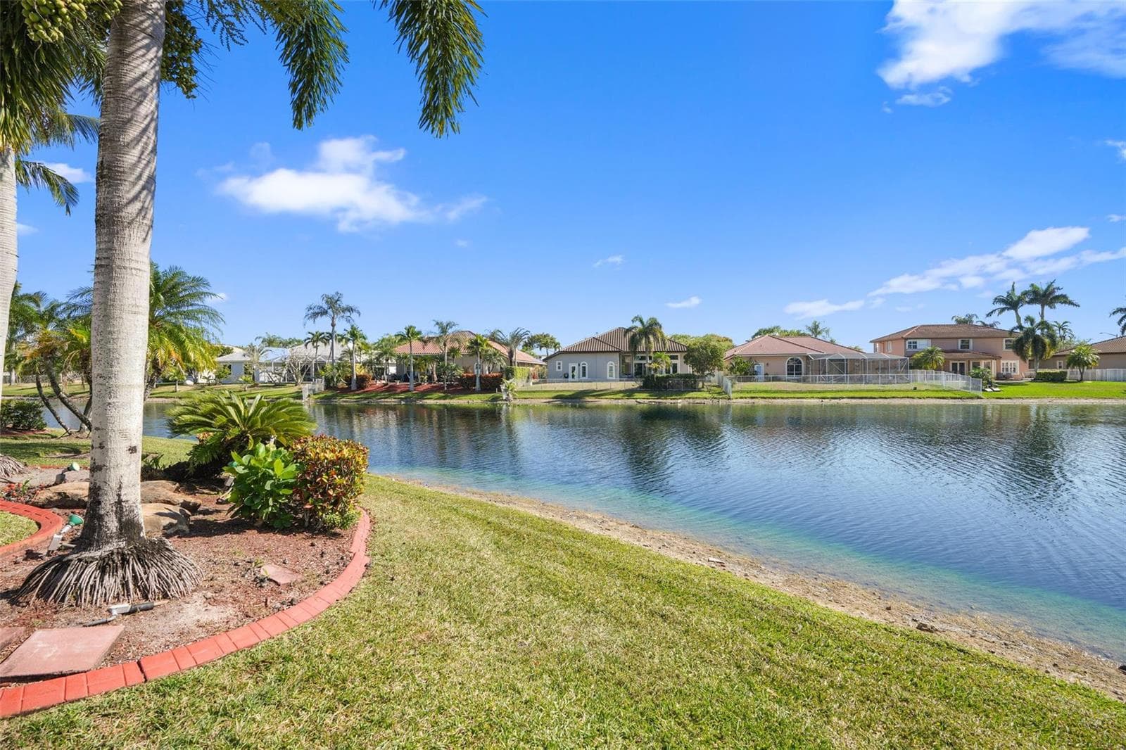 6691 Segovia Way, Pembroke Pines, FL 33331 photo 5
