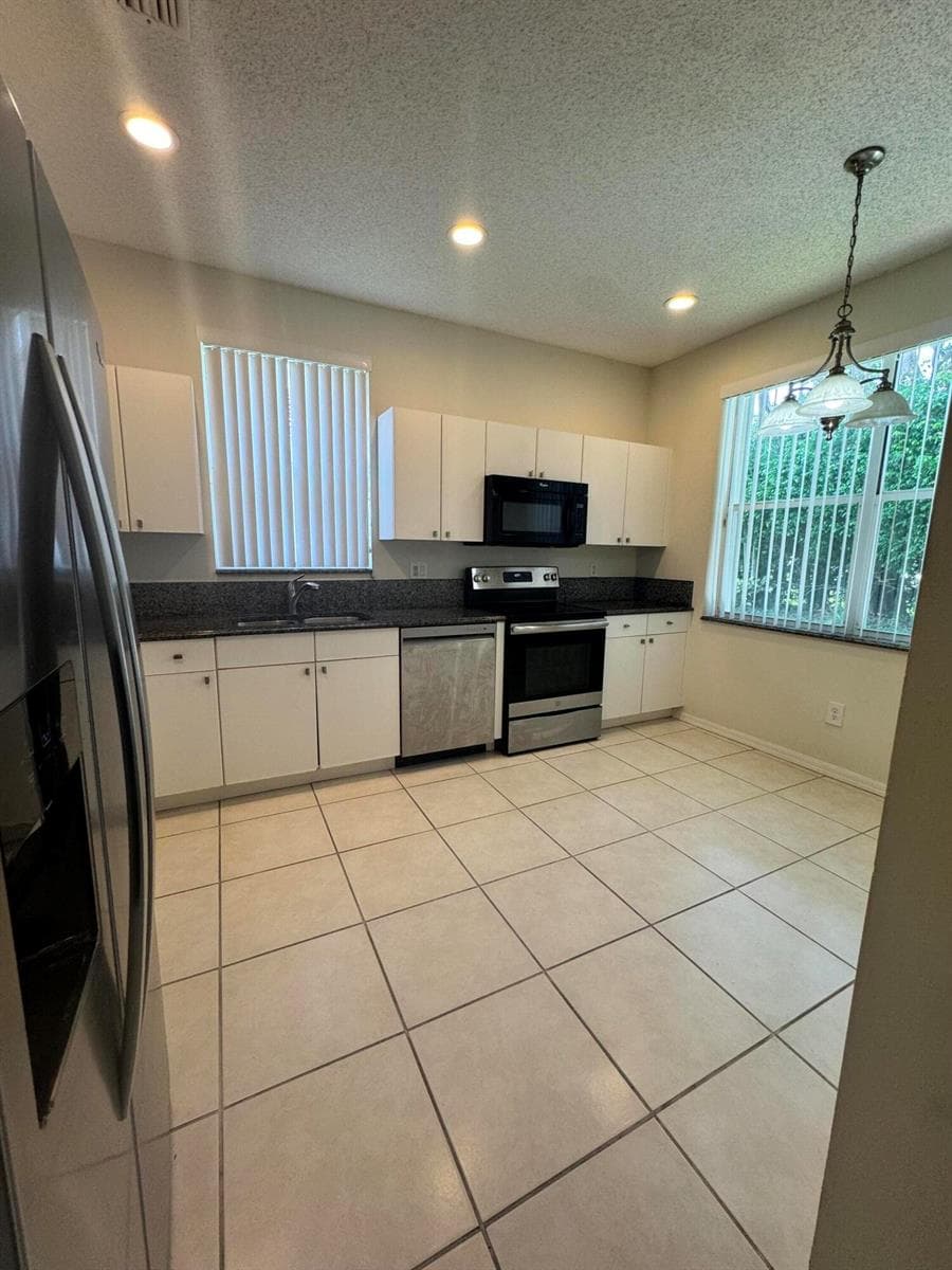 10895 FILLMORE Drive, Boynton Beach, FL 33437 photo 2