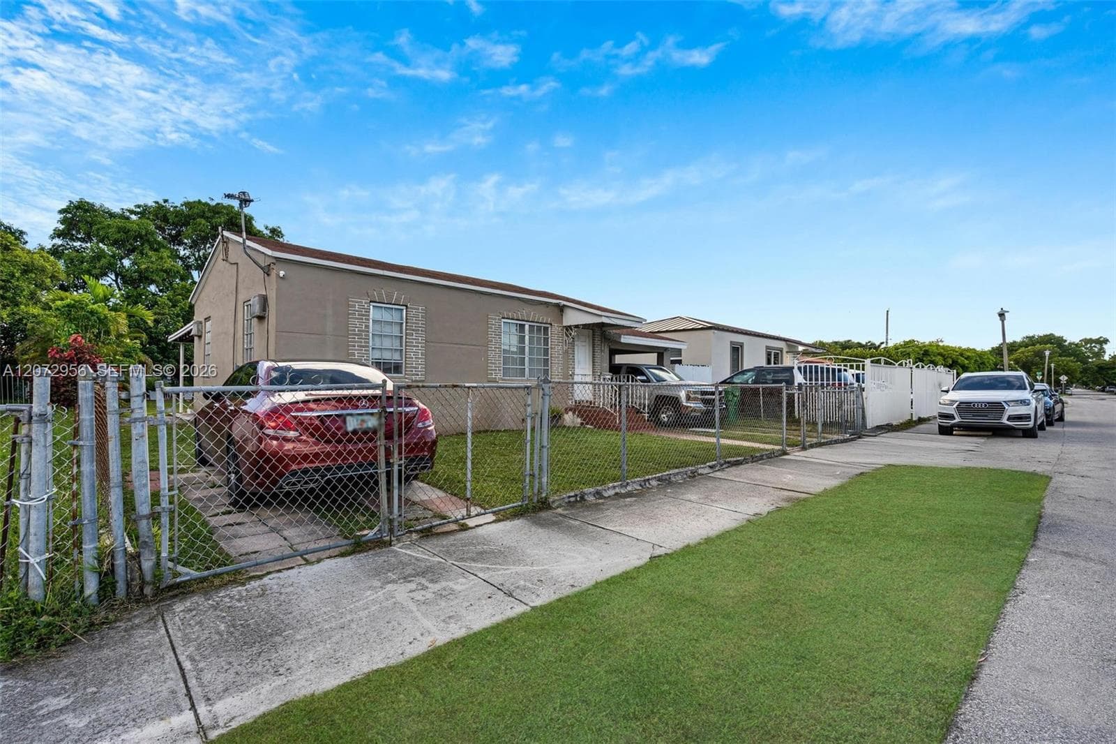 2364 SW 14th St, Miami, FL 33145 photo 3