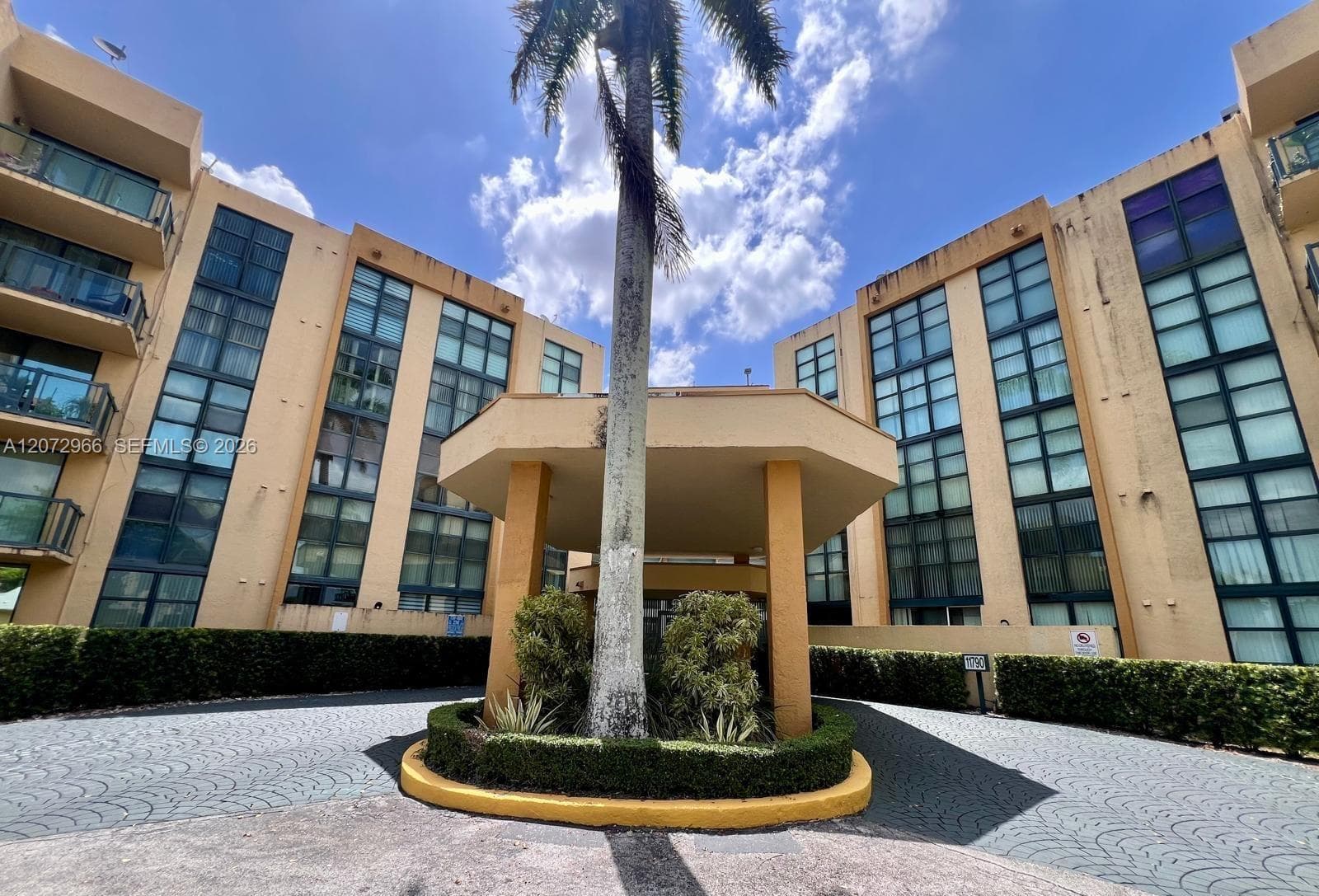 11790 SW 18th St # 407-3, Miami, FL 33175