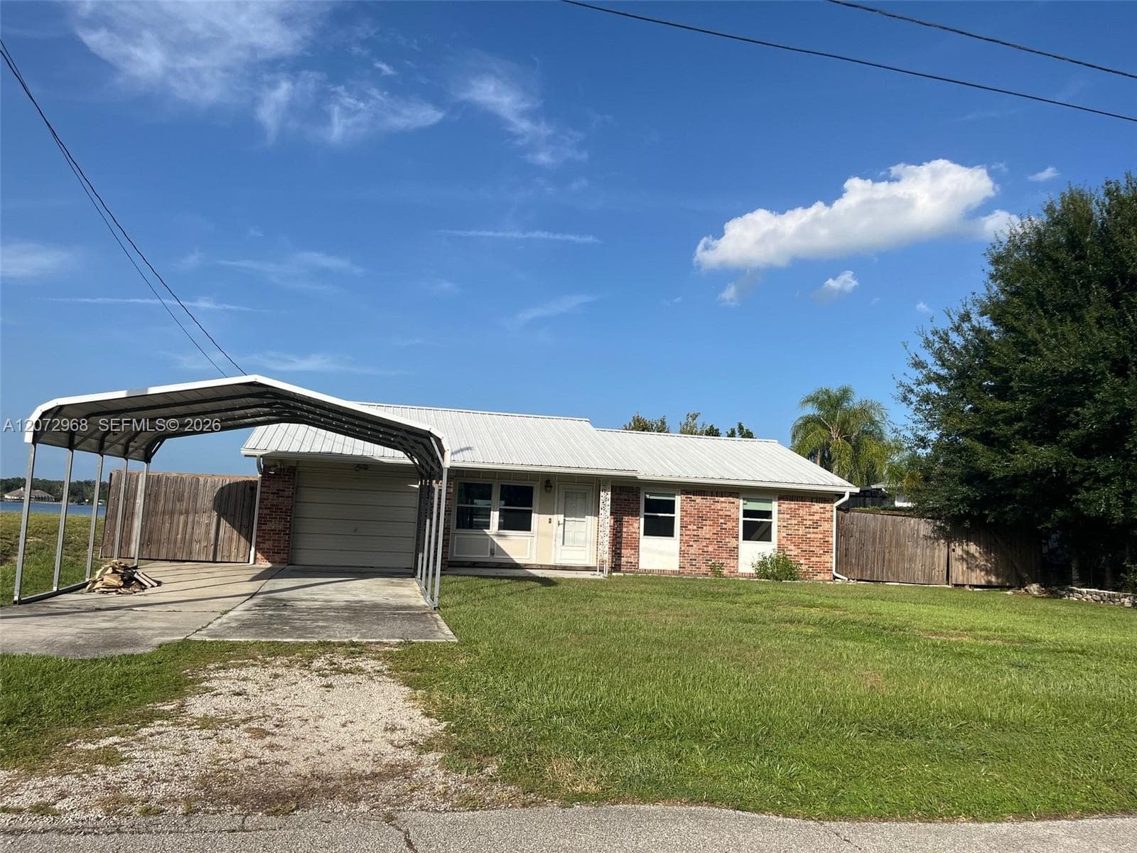 1052 Lake Carrie Dr, Lake Placid, FL 33852 photo 2